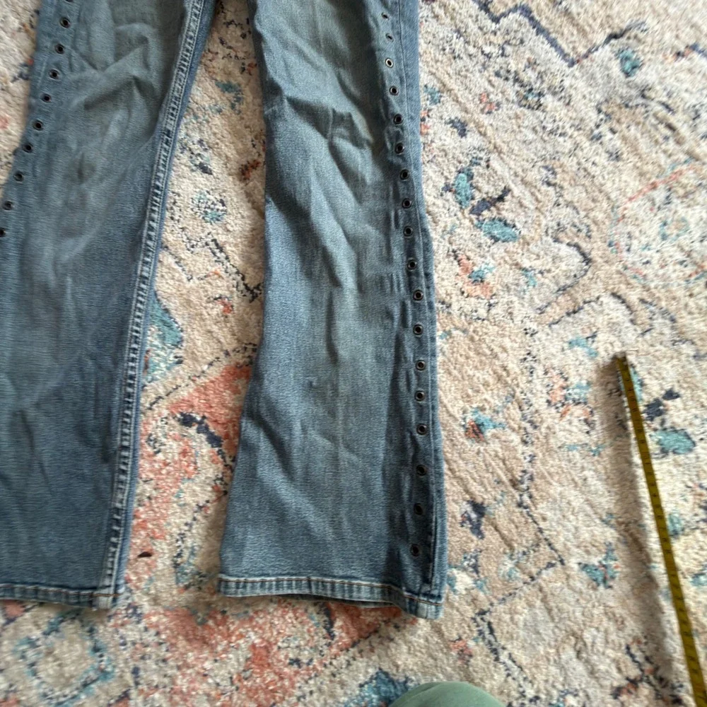 Vintage Y2K Refuge Grommet Detail Flare Jeans Blue Denim Size 5 2000s Aesthetic - Picture 5 of 7